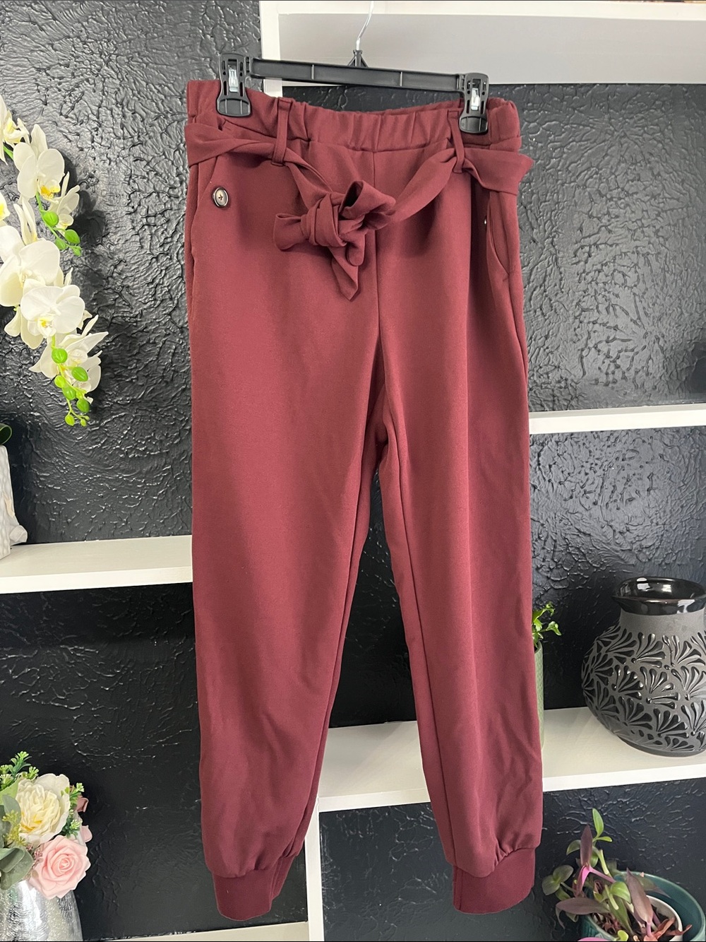 Paperbag Waist Ankle Pants in Burgundy with Tie